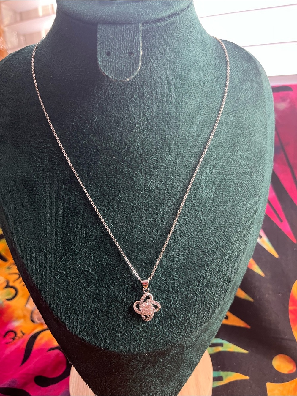 1ct Moissanite Interlocking Loop Pendant 925 Necklace